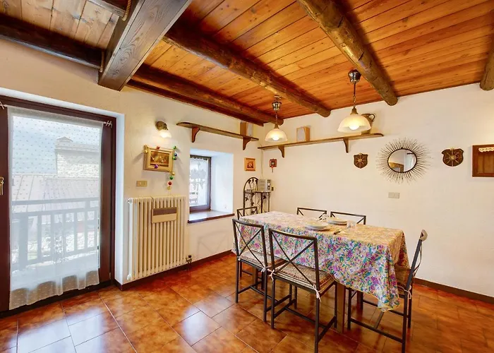 Casa Jonathan Saint-Vincent